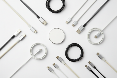 CABLES